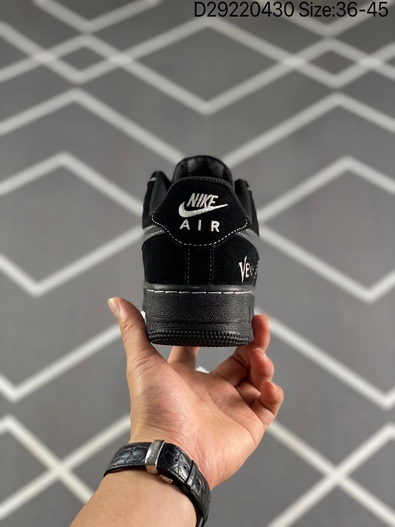 nike venom x