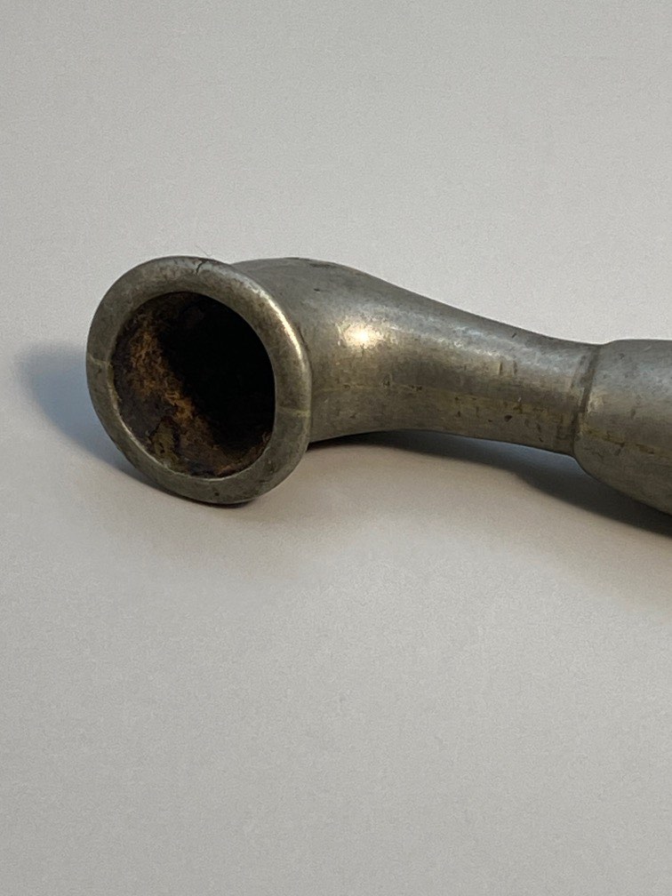 Old vintage cigarettes holder, Men's Fashion, Watches & Accessories