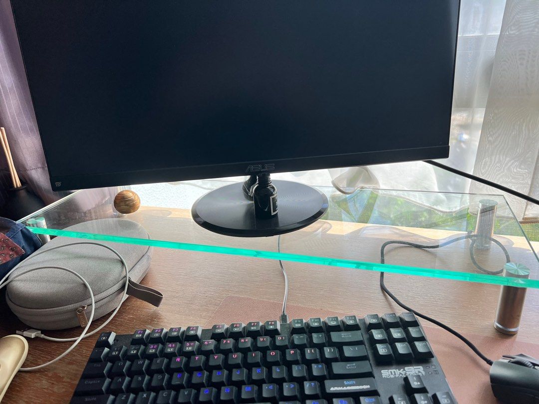Omnidesk desk riser glass, Computers & Tech, Parts & Accessories, Other ...