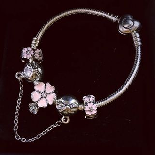 （分類：）位於 。 由 littleroll 提交（商品編號 1234655453，圖片 1）。簡介： 。