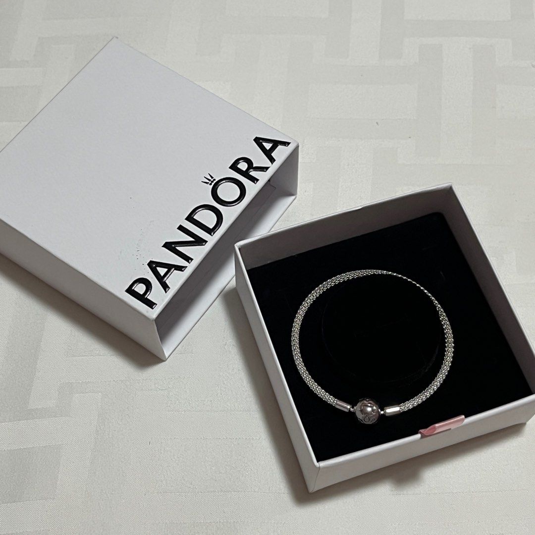 Pandora Moments Mesh Bracelet, Women's Fashion, Jewelry & Organisers ...