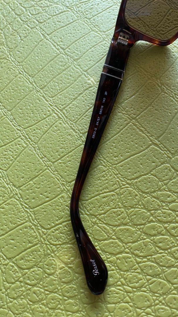 Persol 2804-s polarised sunglasses, 男裝, 手錶及配件, 眼鏡- Carousell
