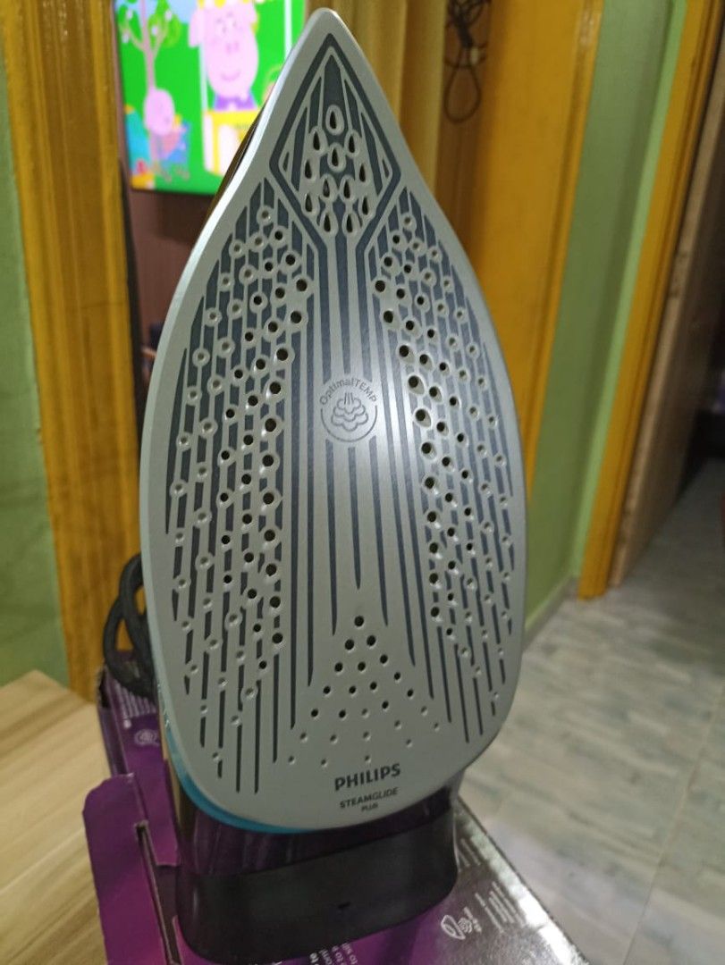 Philips PerfectCare Steam Iron GC3920, TV & Home Appliances, Irons