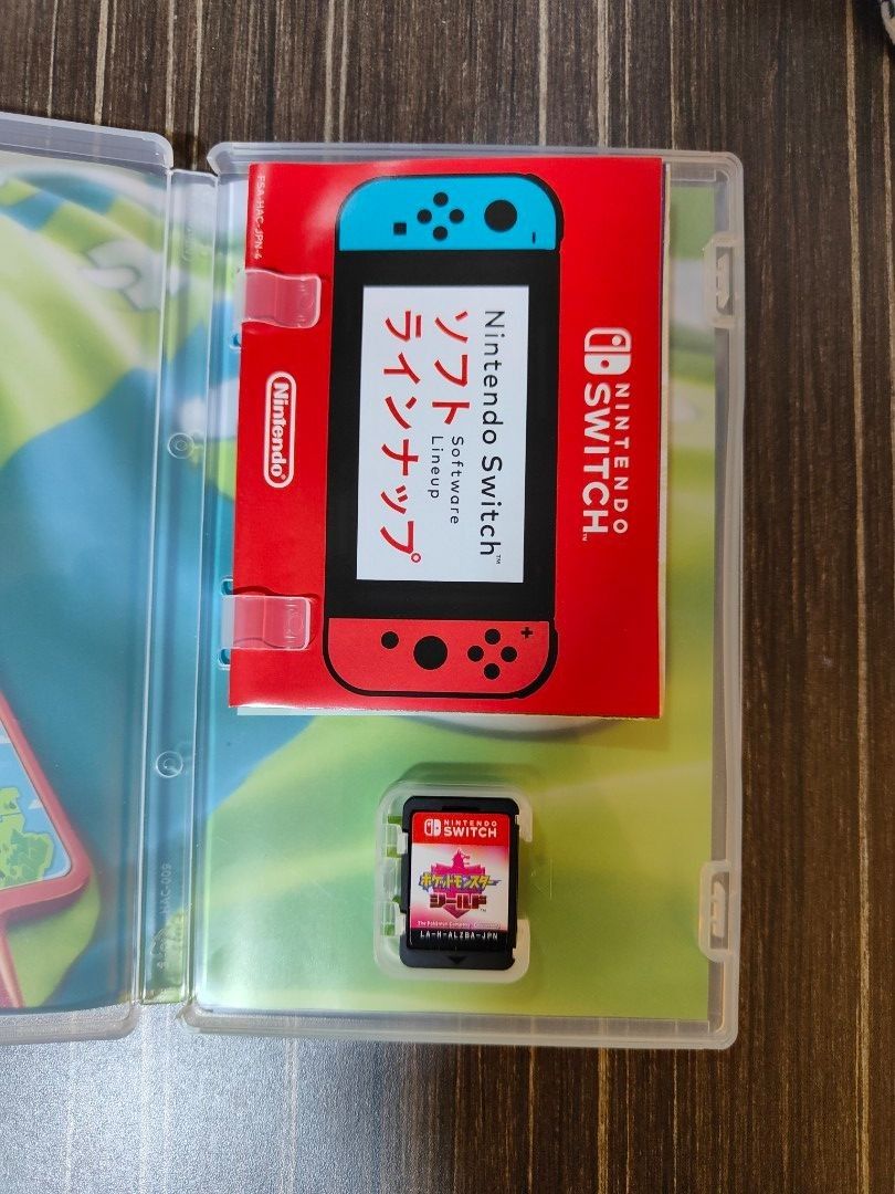 Pokemon Shield Nintendo Switch, Video Gaming, Video Games, Nintendo on