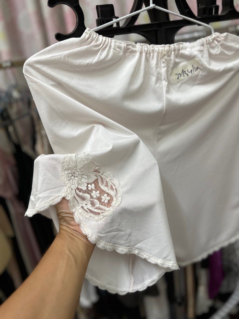 PP16 petticoat pants undergarment, Women's Fashion, New Undergarments &  Loungewear on Carousell