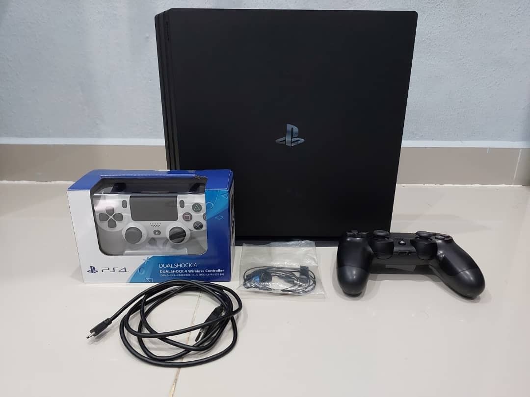 Playstation 4 shop for 199
