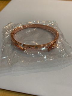 （分類：）位於 。 由 cat_mht 提交（商品編號 1234797398，圖片 1）。簡介： 。