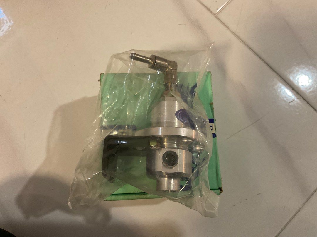 Sard fuel pressure regulator, Car Accessories, Accessories on Carousell