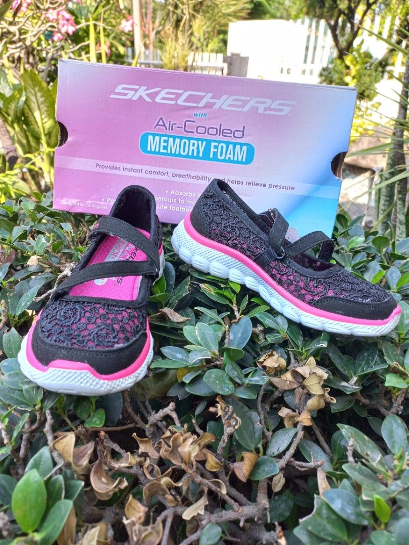 Skechers 1591 on sale