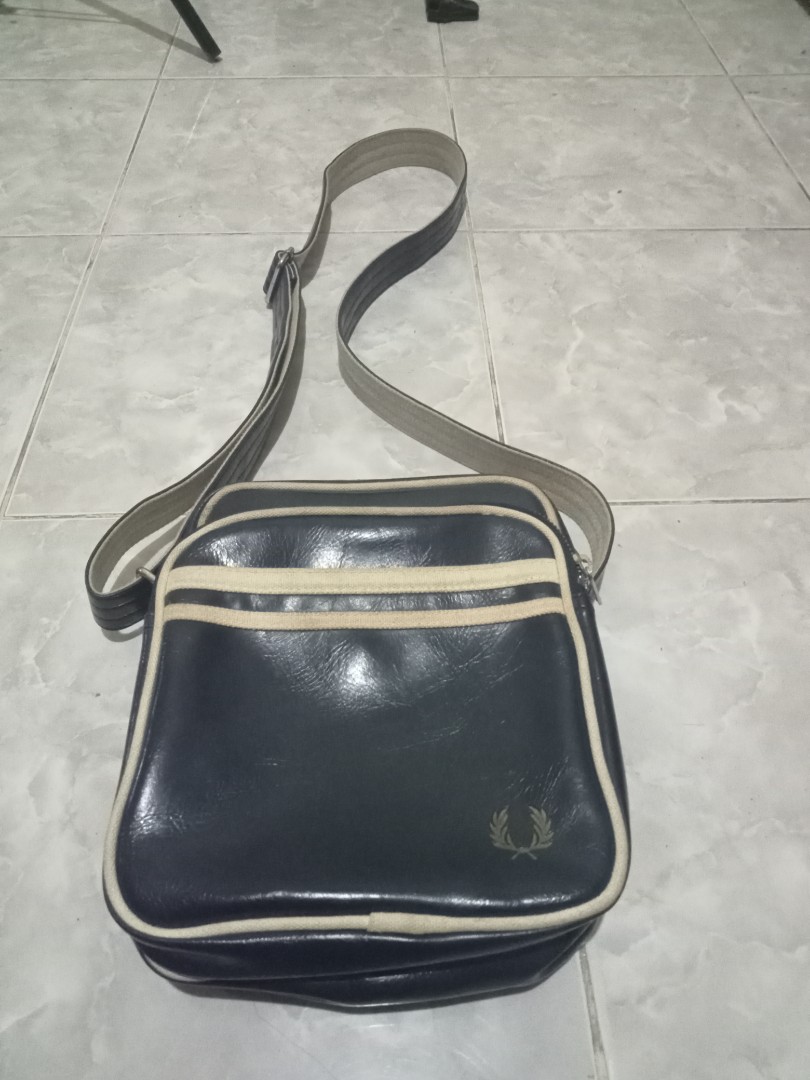 Sling Bag Fred Perry on Carousell