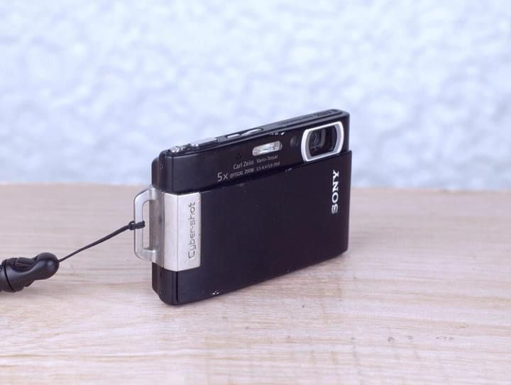 Sony Cybershot T200 Digital Camera (Category: Cameras) located in Muntinlupa City. Submitted by digicamera.jpg (Listing ID 1234740287, Image 3). Description: Sony Cybershot T200 Digital Camera • 100% Fully Working • No Issue • 8MP • Vintage Output • Film like Result • Japan setting But you can use google translate app to read setting • Please provide Memory-stick Pro Duo • FREE Li-ion Battery & Universal Clip Charger 📸 .