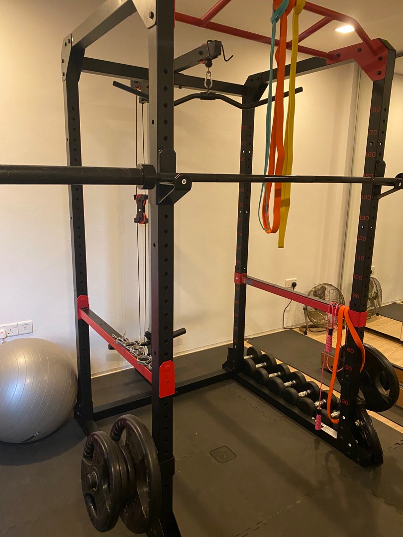 Squat Rack / Weight Training Complete All in One Home Gym, Sports