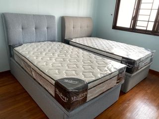 (Category: ) located in . Submitted by cheapcheapjshop (Listing ID 1234766893, Image 1). Description: .