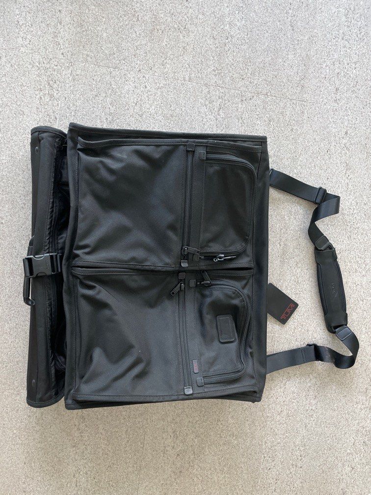 Tumi alpha classic garment bag top