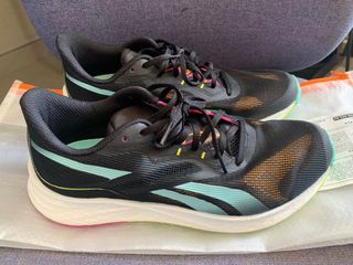 （分類：）位於 。 由 licson0729 提交（商品編號 1234695015，圖片 1）。簡介： 。