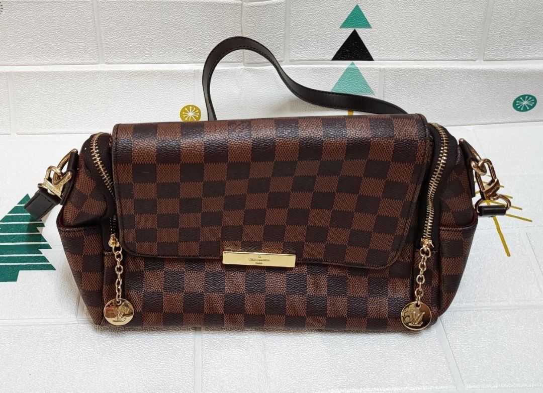 Used LOUIS VUITTON (LV) bag for sale, Luxury, Bags & Wallets on