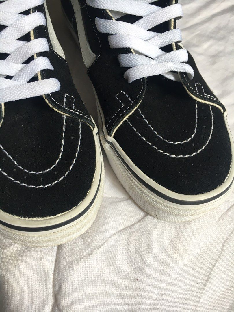 VANS SKATE HI CLASSIC B/W on Carousell