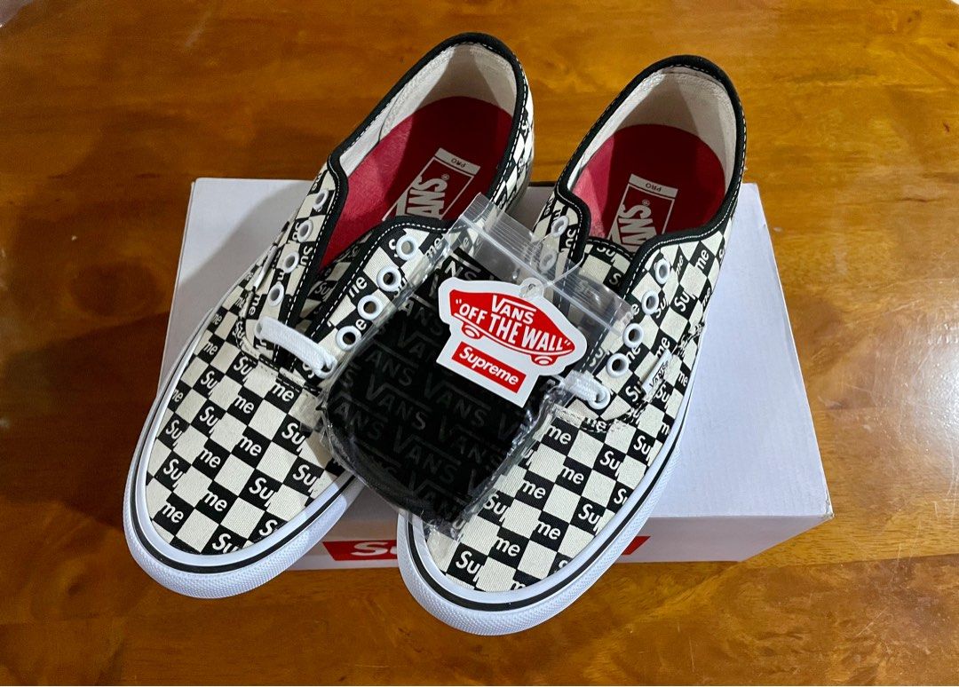 Vans x Supreme