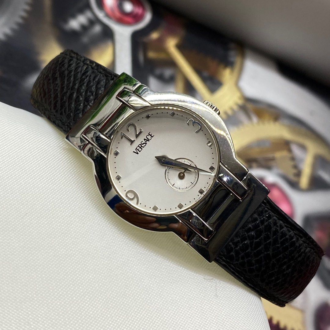 Versace madison watch store