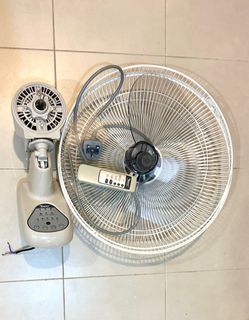 Wall fan