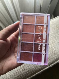 Wet & Wild Eyeshadow Palette