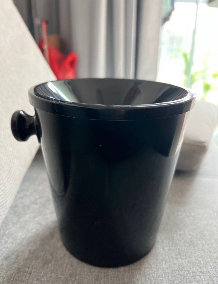 Wine spittoon. Spit bucket, 酒桶 吐酒, TV & Home Appliances, Kitchen