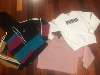 Woman’s xs jumpers