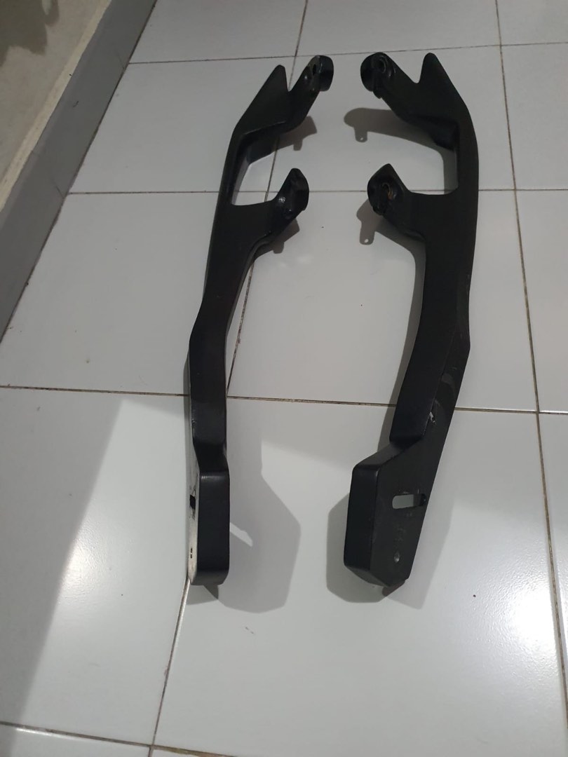 XMAX short rack, Motorcycles, Motorcycle Accessories on Carousell