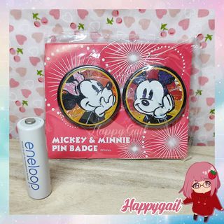Y23c_077 Disney Mickey & Minnie Pin Badge