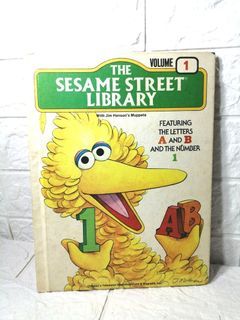 1978 THE SESAME STREET LIBRARY Volume 1 Kid's / Children's Book Vintage & Collectible
