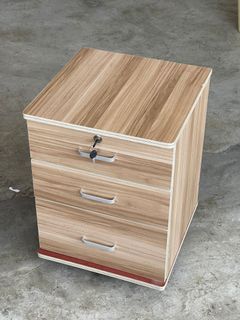 （分類：）位於 。 由 recyclotheshk 提交（商品編號 1234866721，圖片 1）。簡介： 。
