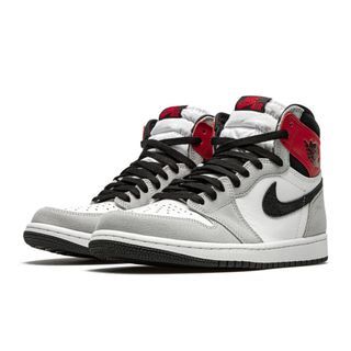 Air Jordan 1 Retro High OG "Light Smoke Grey"