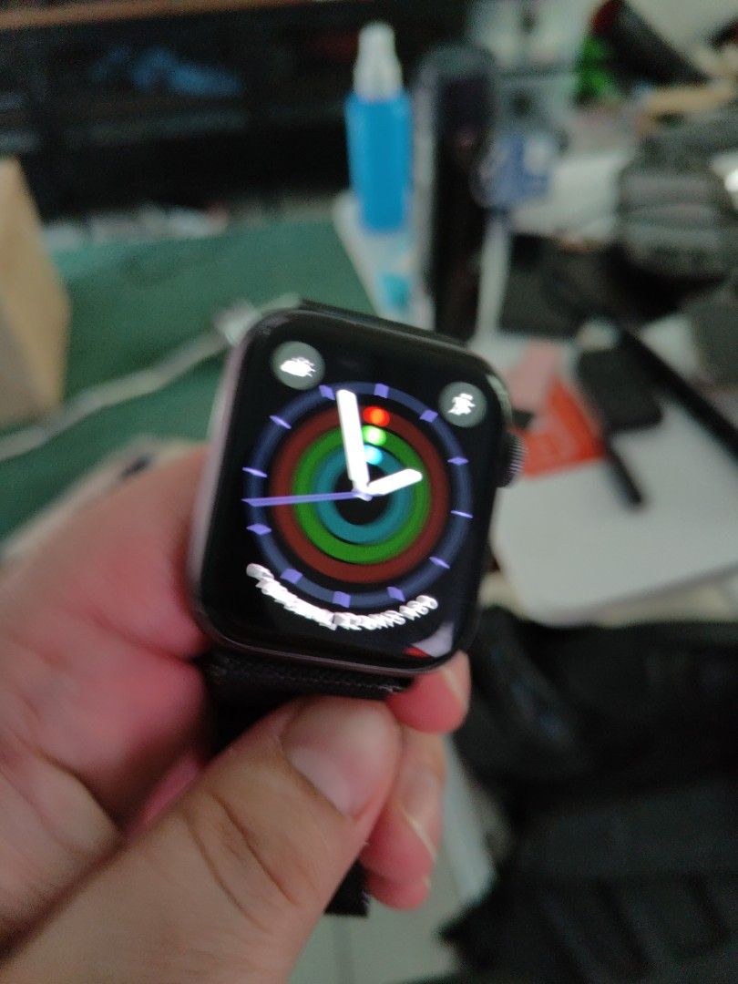 Extra apple best sale watch series 4
