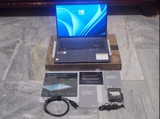 Asus VivoBook Ryzen-5 5600H / Good as BRANDNEW w/Box & Manual = Manufactured Date November 2022 