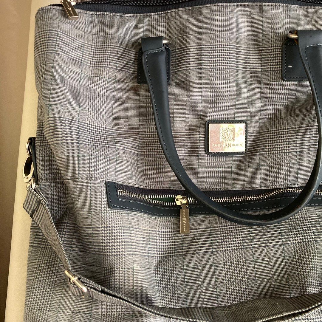 Authentic Anne Klein 2 way travelling Bag on Carousell