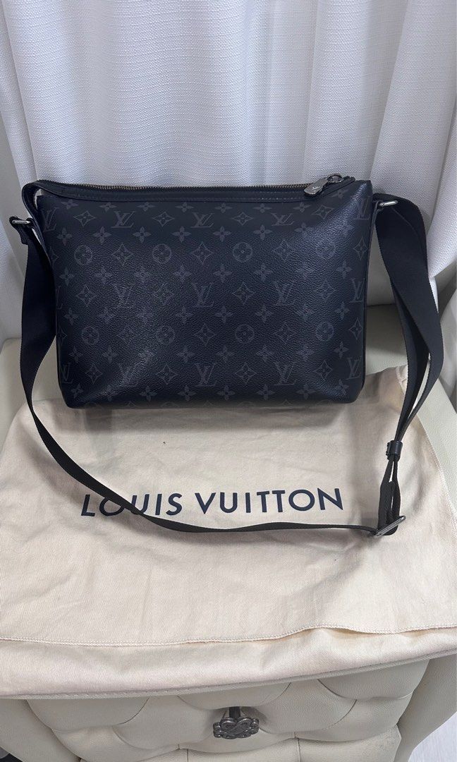 100% Authentic LV Monogram Eclipse Odyssey Messenger PM Shoulder Sling Bag,  Luxury, Bags & Wallets on Carousell