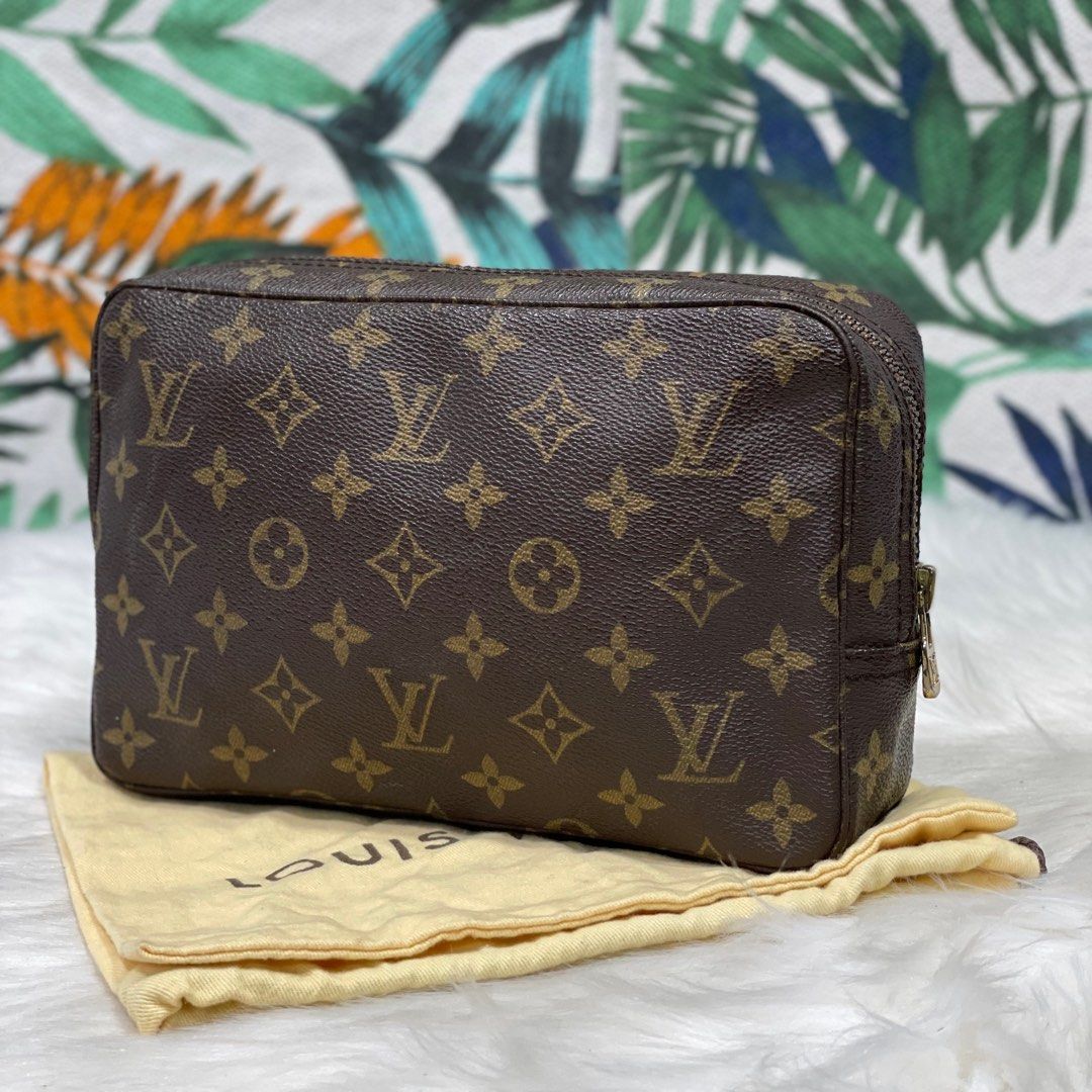 Louis Vuitton Mini Makeup Bag, Luxury, Bags & Wallets on Carousell
