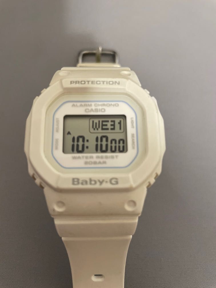 Baby G BGD 560 7 white colour