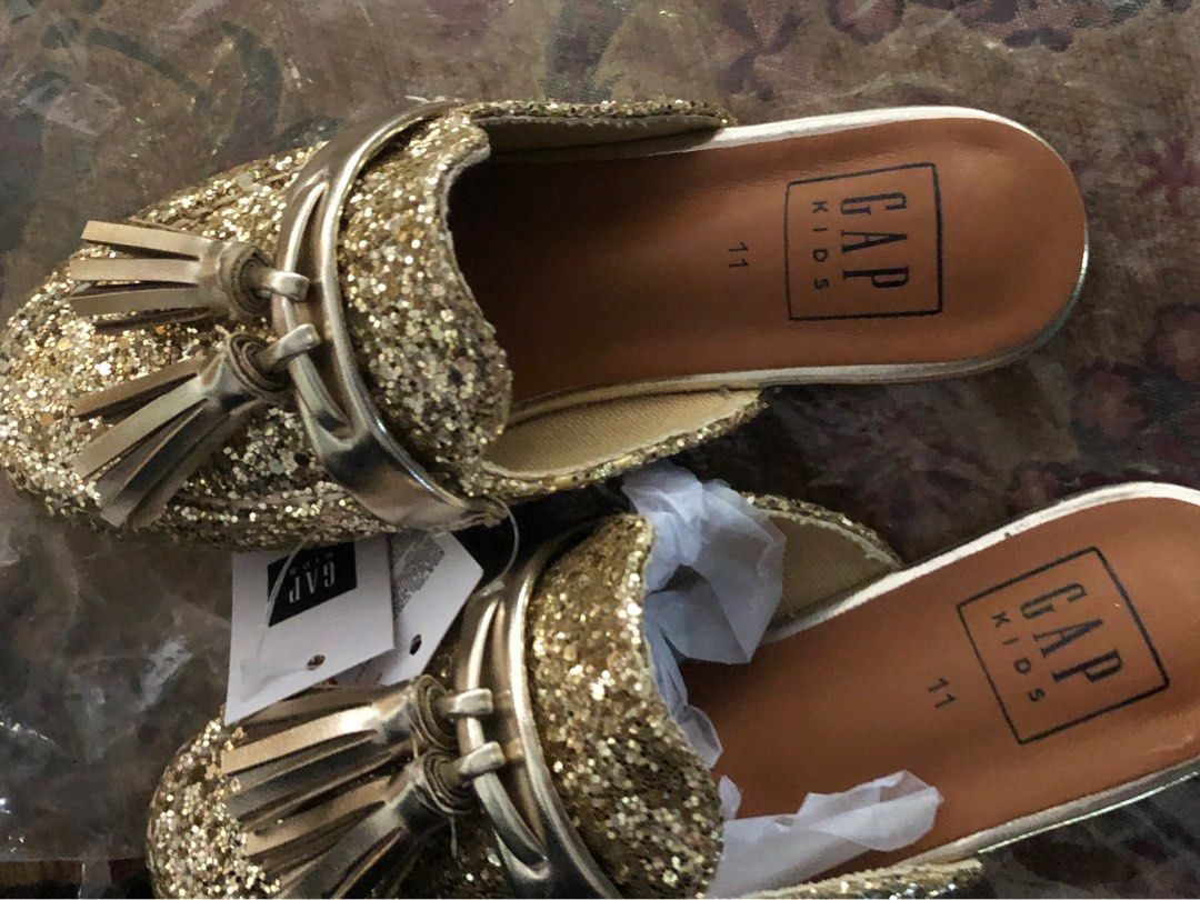 Gap shop boys loafers