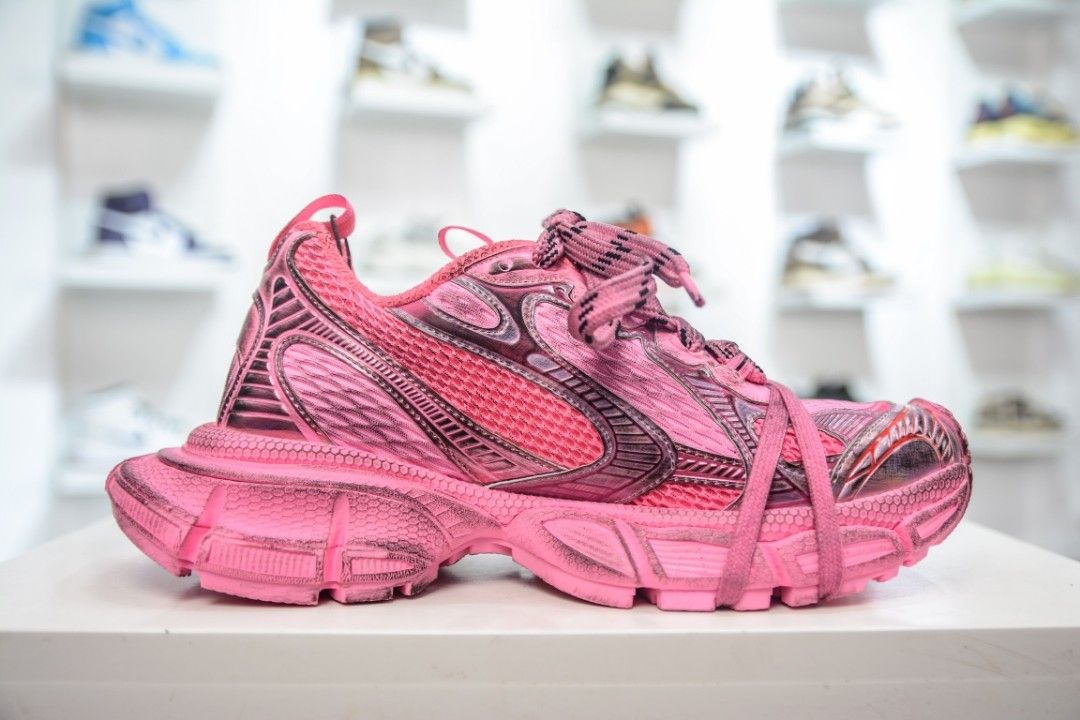 Balenciaga sneakers shop mens pink