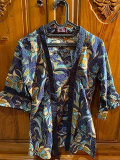 (Kategori: ) berada di . Dikirim oleh second_clothetc (ID iklan 1234878739, Gambar 1). Deskripsi: .