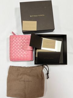 BV BOTTEGA VENETA編織8卡小羊皮扣式短夾
