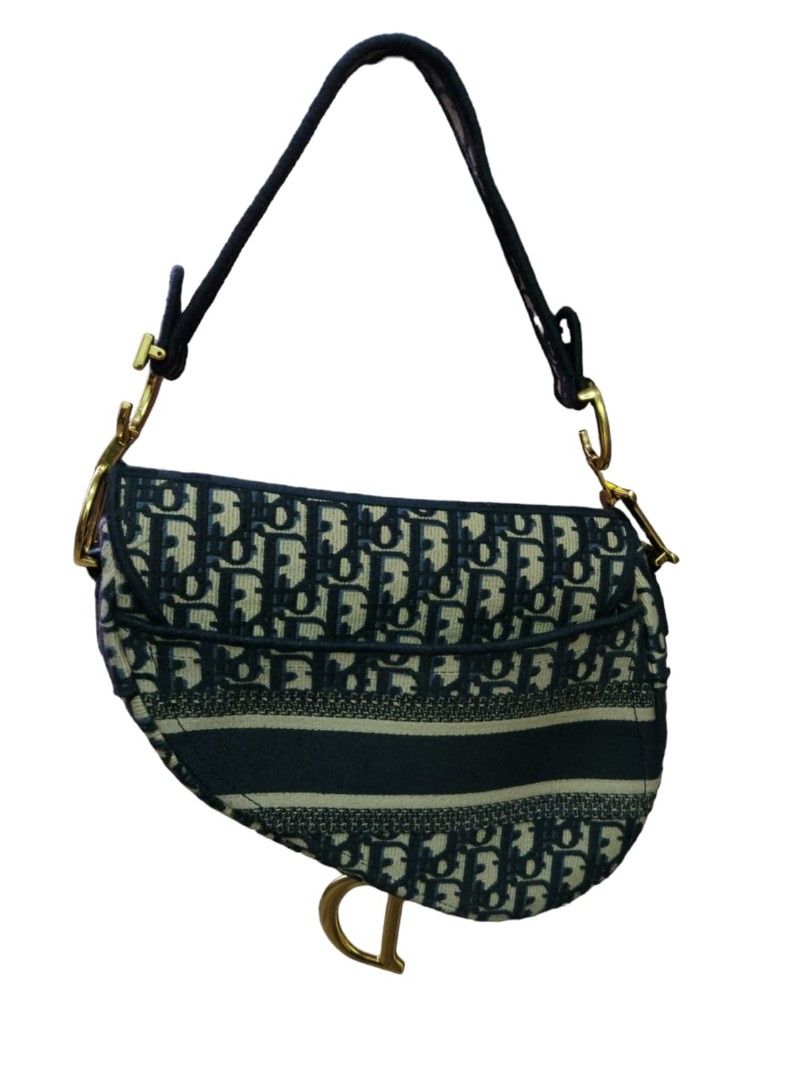 CD SADDLE BAG CLASSIC DESIGN On Carousell cd-saddle-bag-classic-design-on-carousell