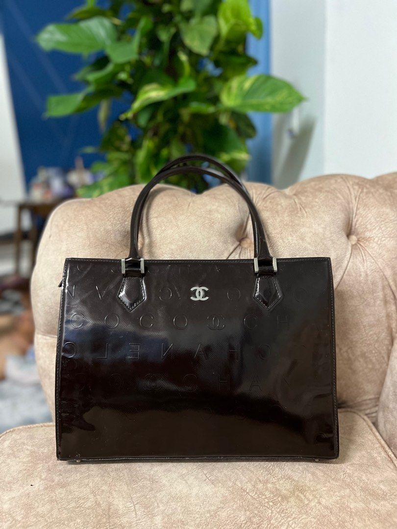 Chanel Shoulder tote, Luxury, Bags & Wallets on Carousell
