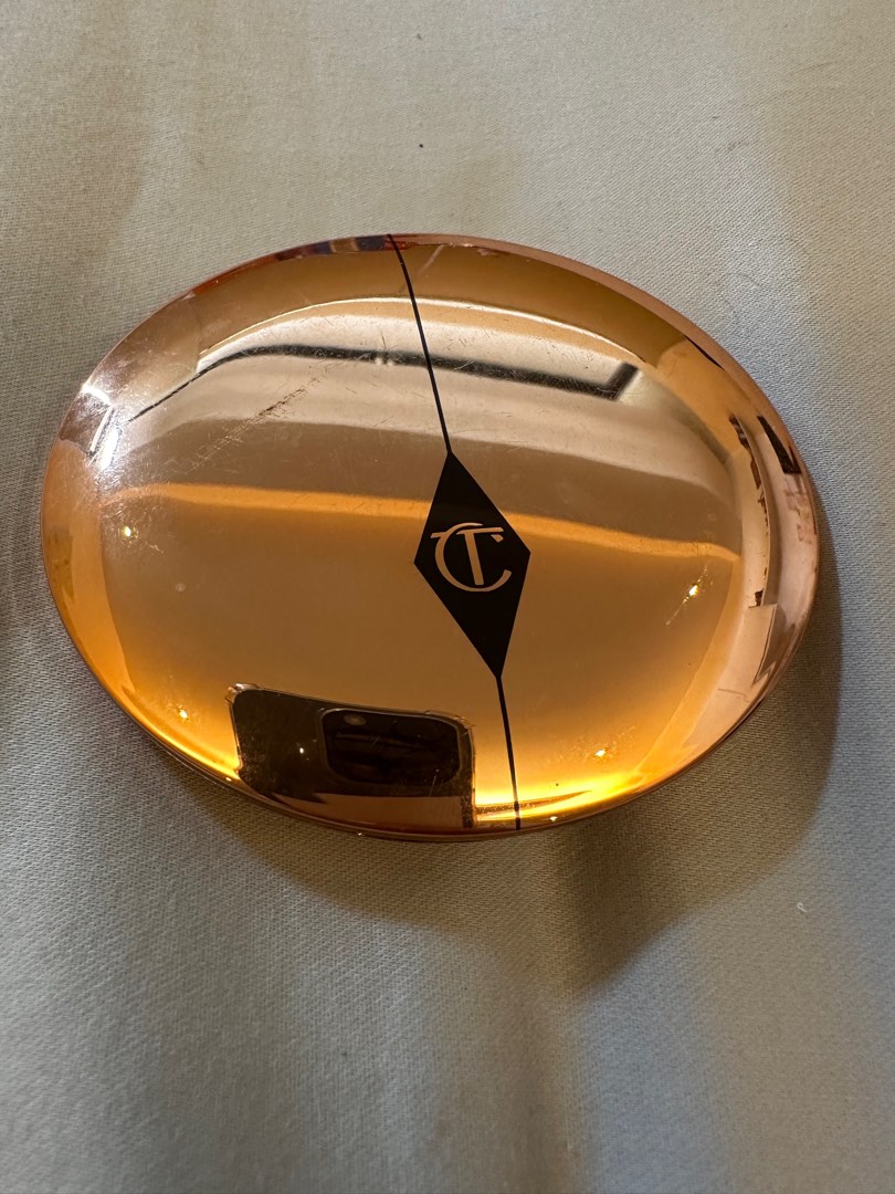 Charlotte Tilbury Compact Beauty Personal Care Face Makeup On charlotte-tilbury-compact-beauty-personal-care-face-makeup-on