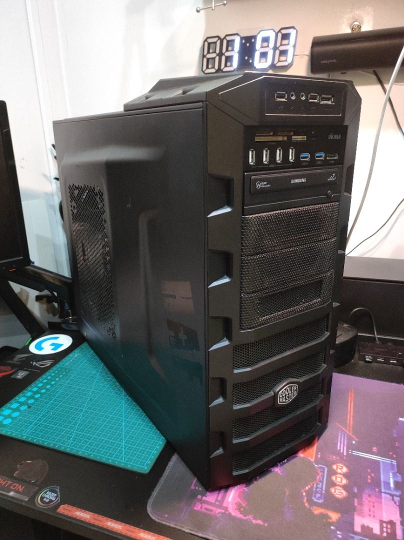 Cooler Master HAF 922 Mid Tower Case with 3 fans (2 200mm,1 120mm), Computers & Tech, Parts