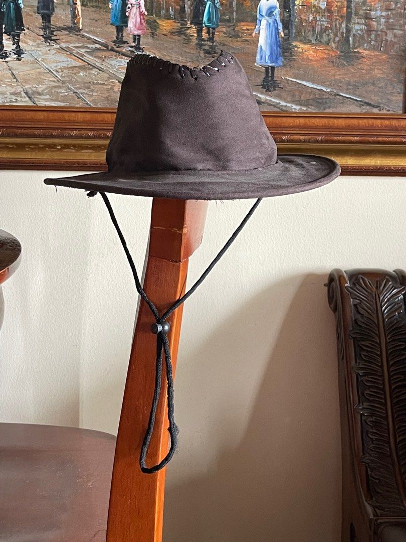 Hat with string store
