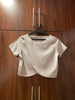 (Category: ) located in . Submitted by th3dressingroom (Listing ID 1234823710, Image 1). Description: .