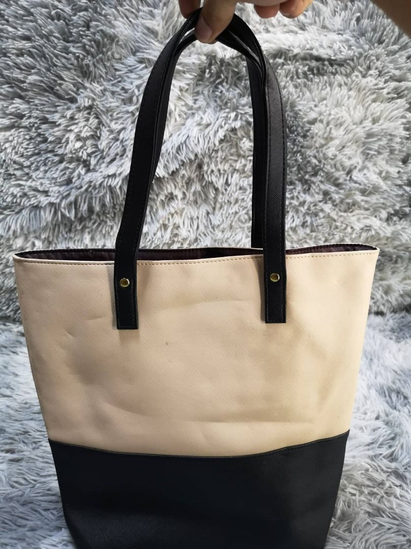 Crystal Jemmy Hand Bag, Women's Fashion, Bags & Wallets, Shoulder