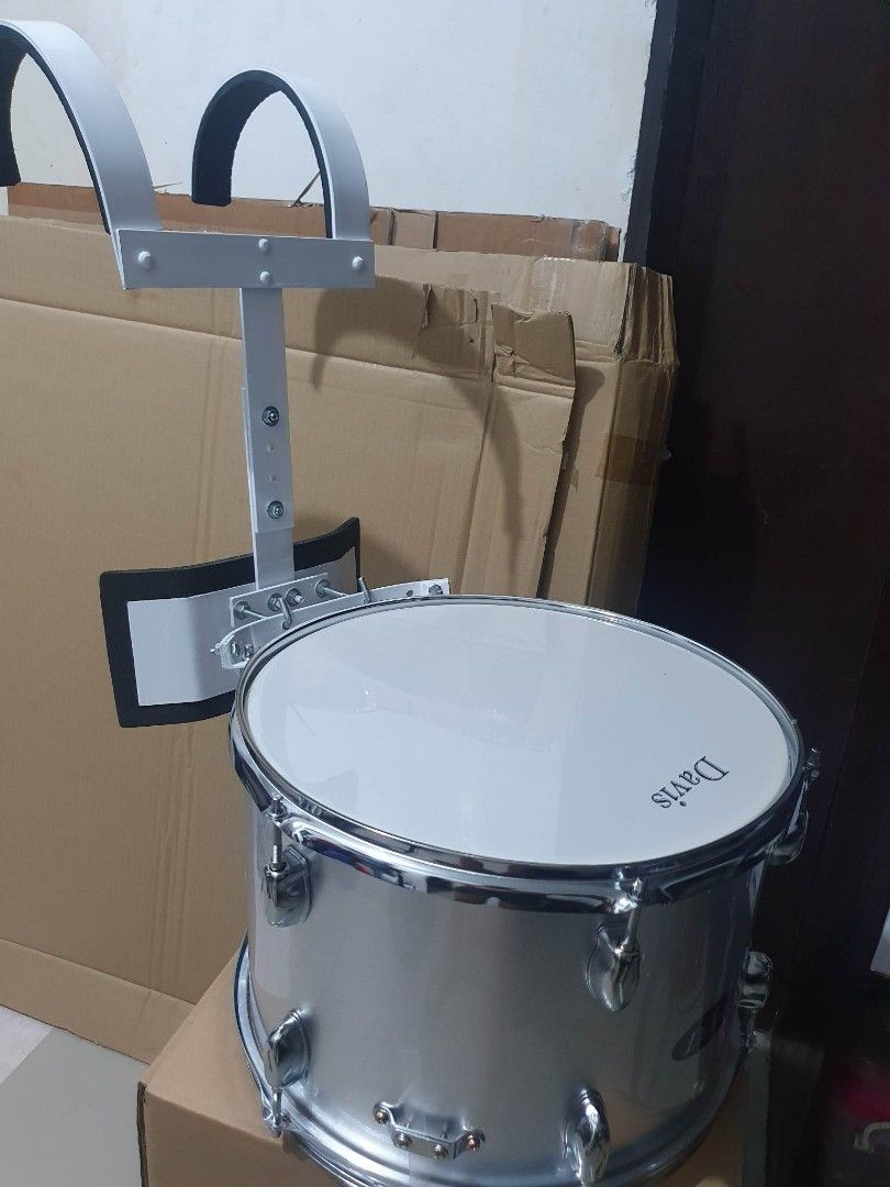 Davis Marching Snare with Harness/Carrier Silver 14"x10", Hobbies